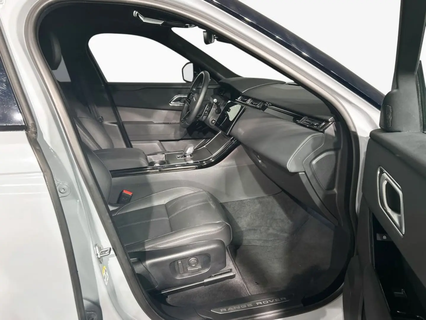 Range Rover Velar D200 Dynamic SE