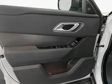 Range Rover Velar D200 Dynamic SE