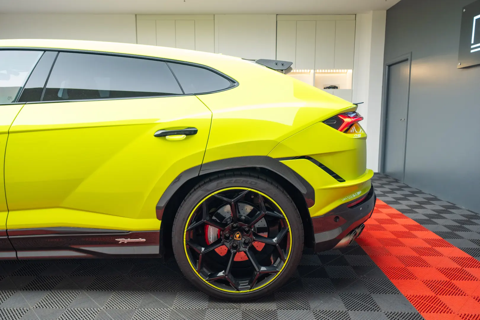 Lamborghini Urus Performante Ad Personam