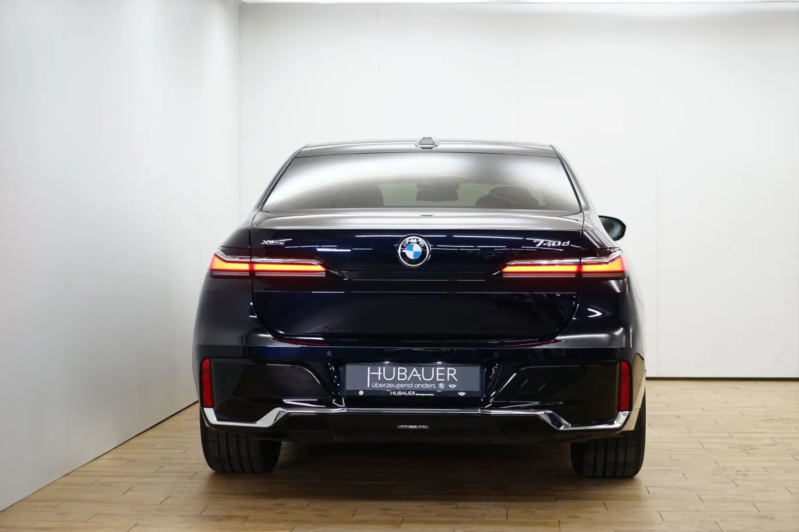 740d xDrive Limousine [M Sport, Standhz., Pano]