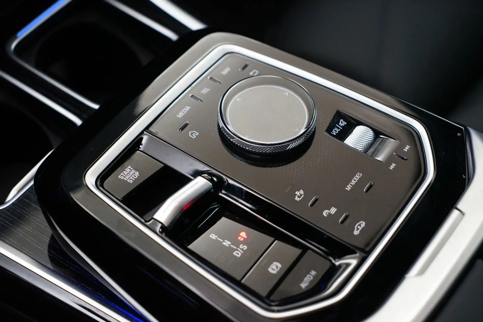 740d xDrive Limousine [M Sport, Standhz., Pano]
