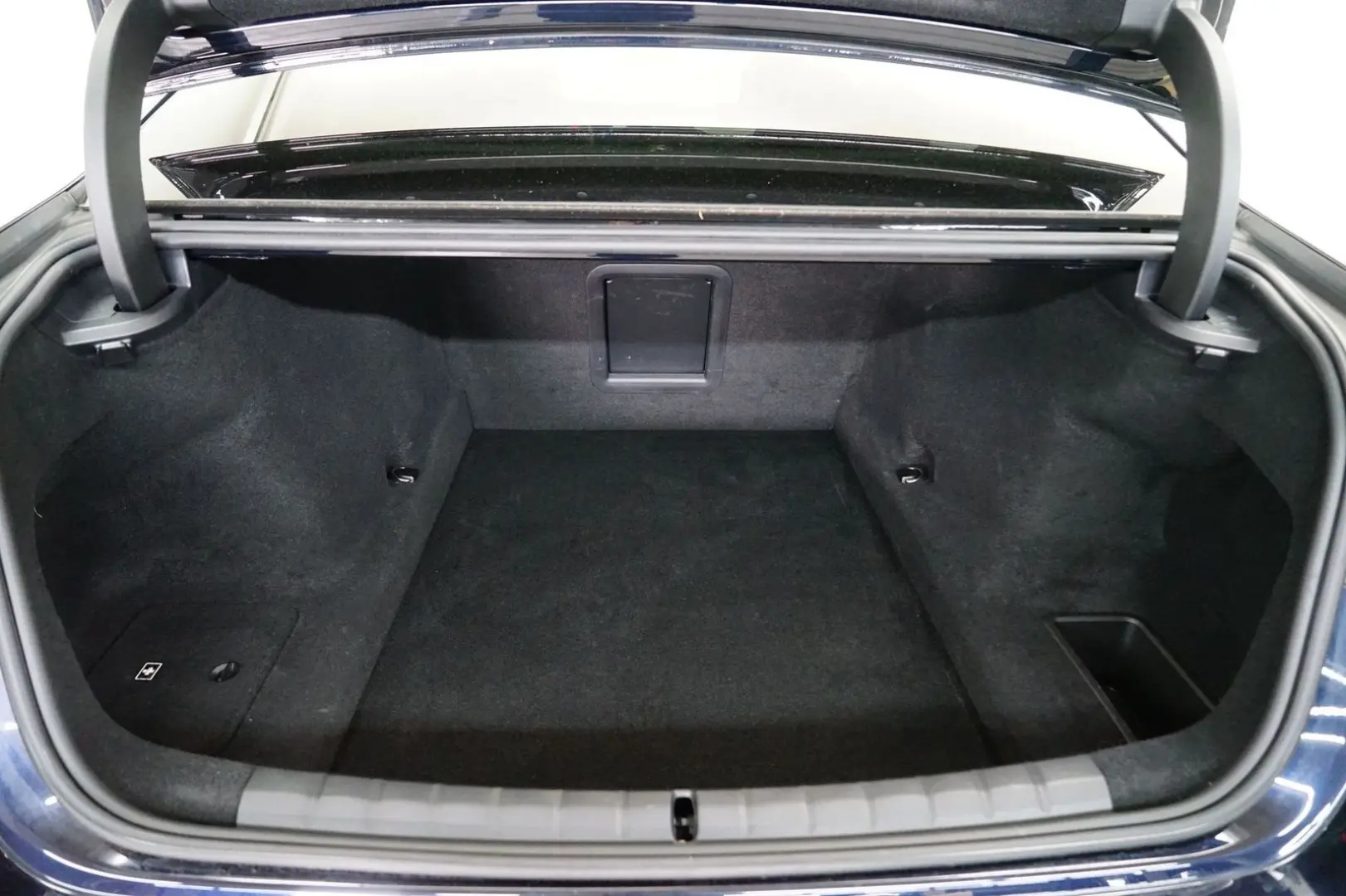740d xDrive Limousine [M Sport, Standhz., Pano]