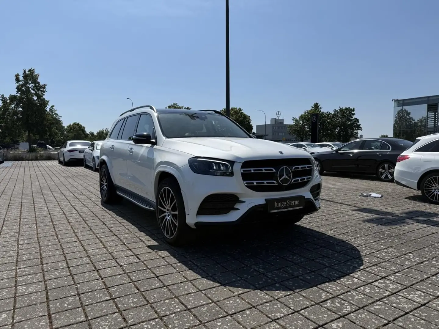 GLS 580 4M AMG+HUD+PANO+AHK+360°+BURM.+MULTIBEAM