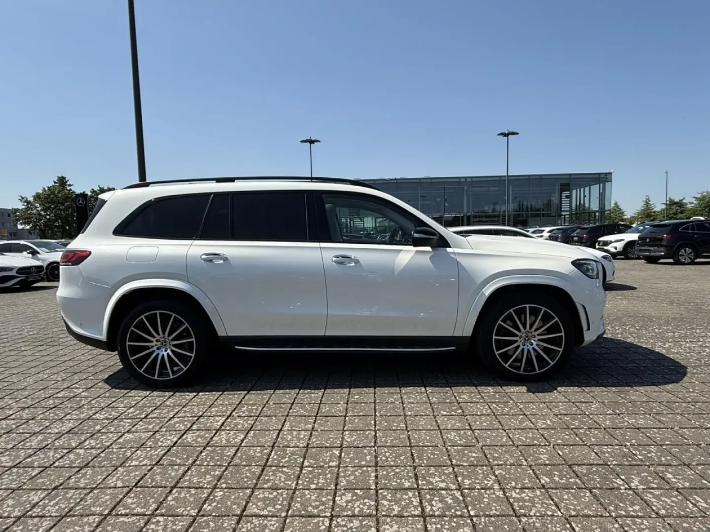 GLS 580 4M AMG+HUD+PANO+AHK+360°+BURM.+MULTIBEAM