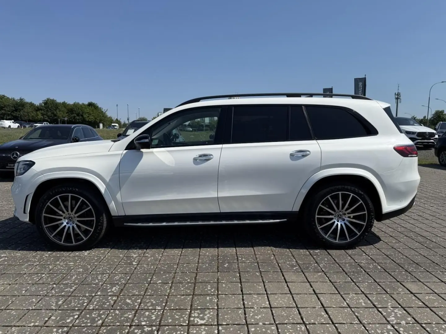 GLS 580 4M AMG+HUD+PANO+AHK+360°+BURM.+MULTIBEAM