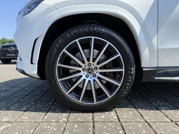 GLS 580 4M AMG+HUD+PANO+AHK+360°+BURM.+MULTIBEAM