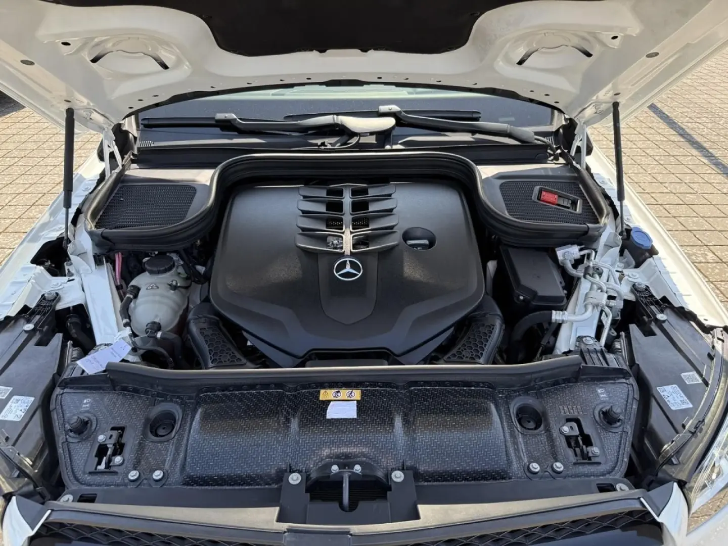 GLS 580 4M AMG+HUD+PANO+AHK+360°+BURM.+MULTIBEAM