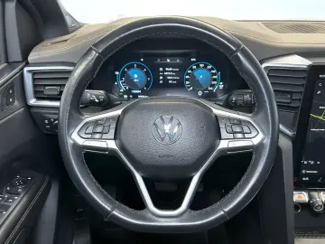 Amarok 3.0TDI V6 AVENTURA °Rollo°Leder°AHK°