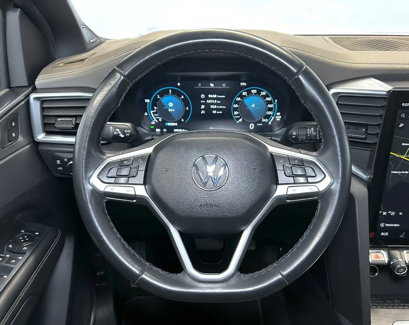 Amarok 3.0TDI V6 AVENTURA °Rollo°Leder°AHK°