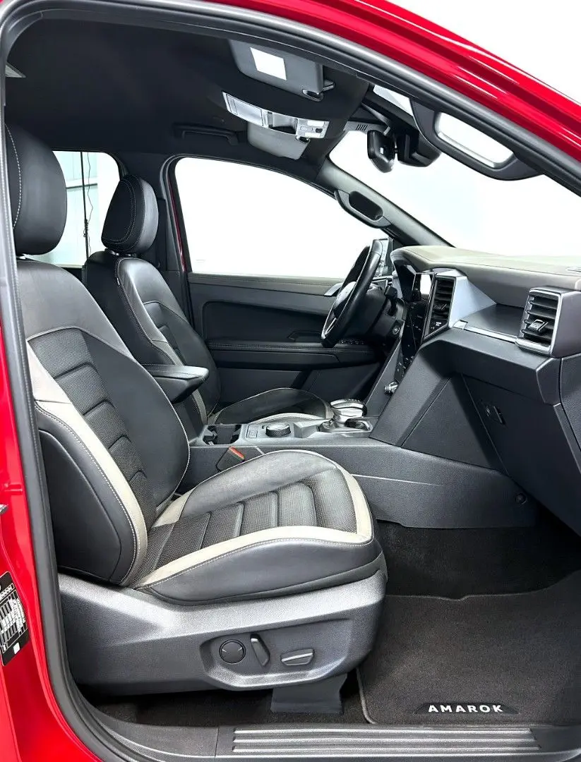 Amarok 3.0TDI V6 AVENTURA °Rollo°Leder°AHK°