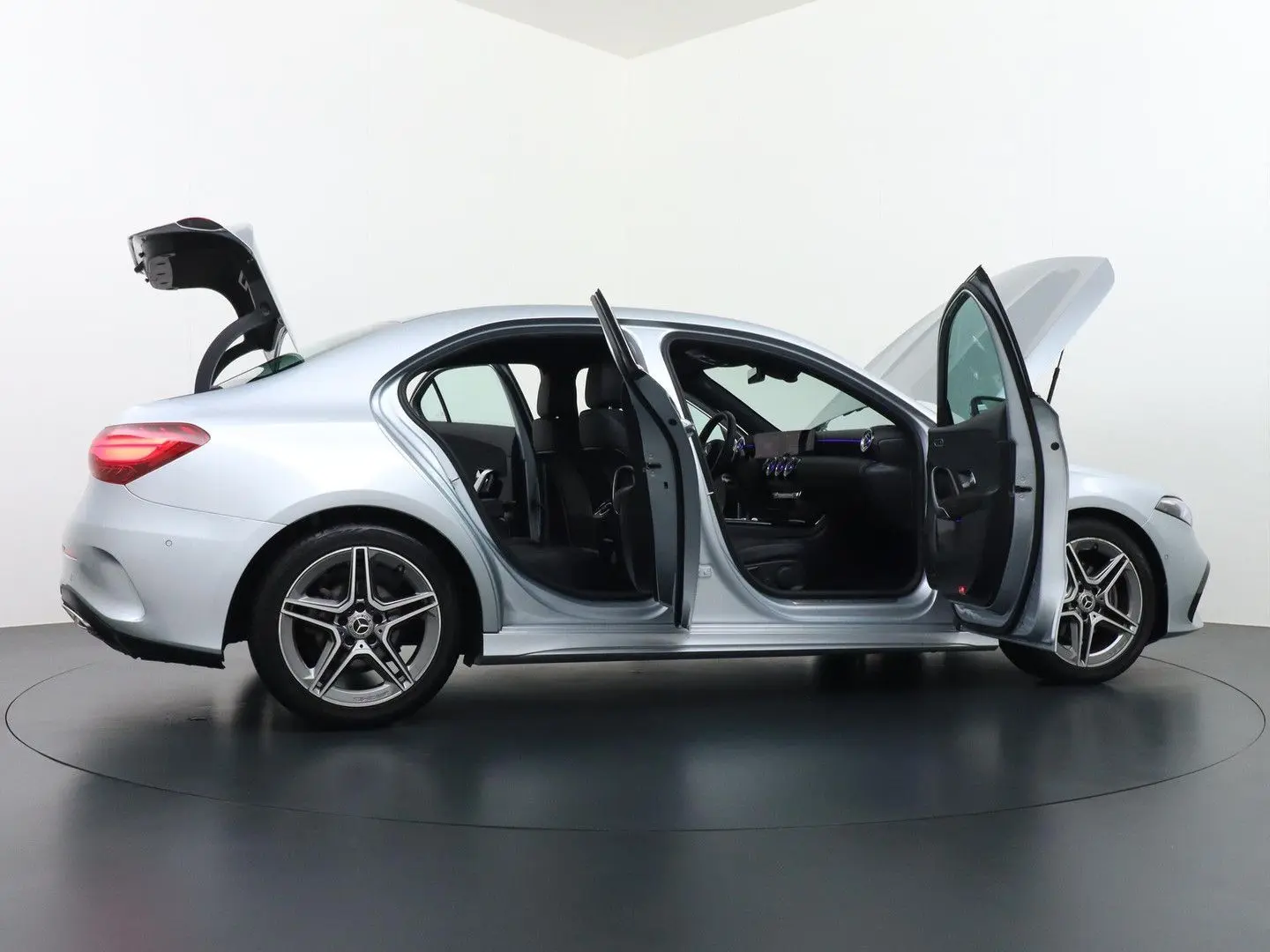 A 180 Star Edition AMG Line