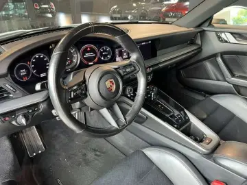 Porsche 911 Coupe 3.0 Carrera S auto