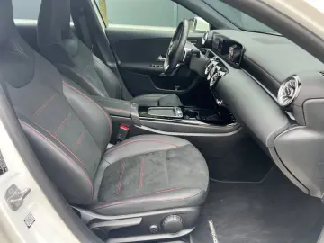 A200 AMG Line |BURMESTER|MBUX|KAM|LED|DAB|TOP