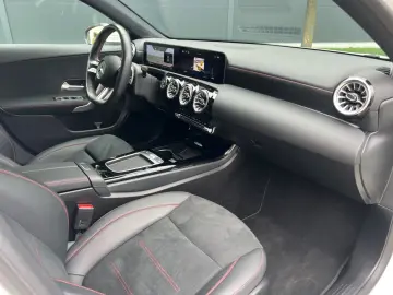 A200 AMG Line |BURMESTER|MBUX|KAM|LED|DAB|TOP