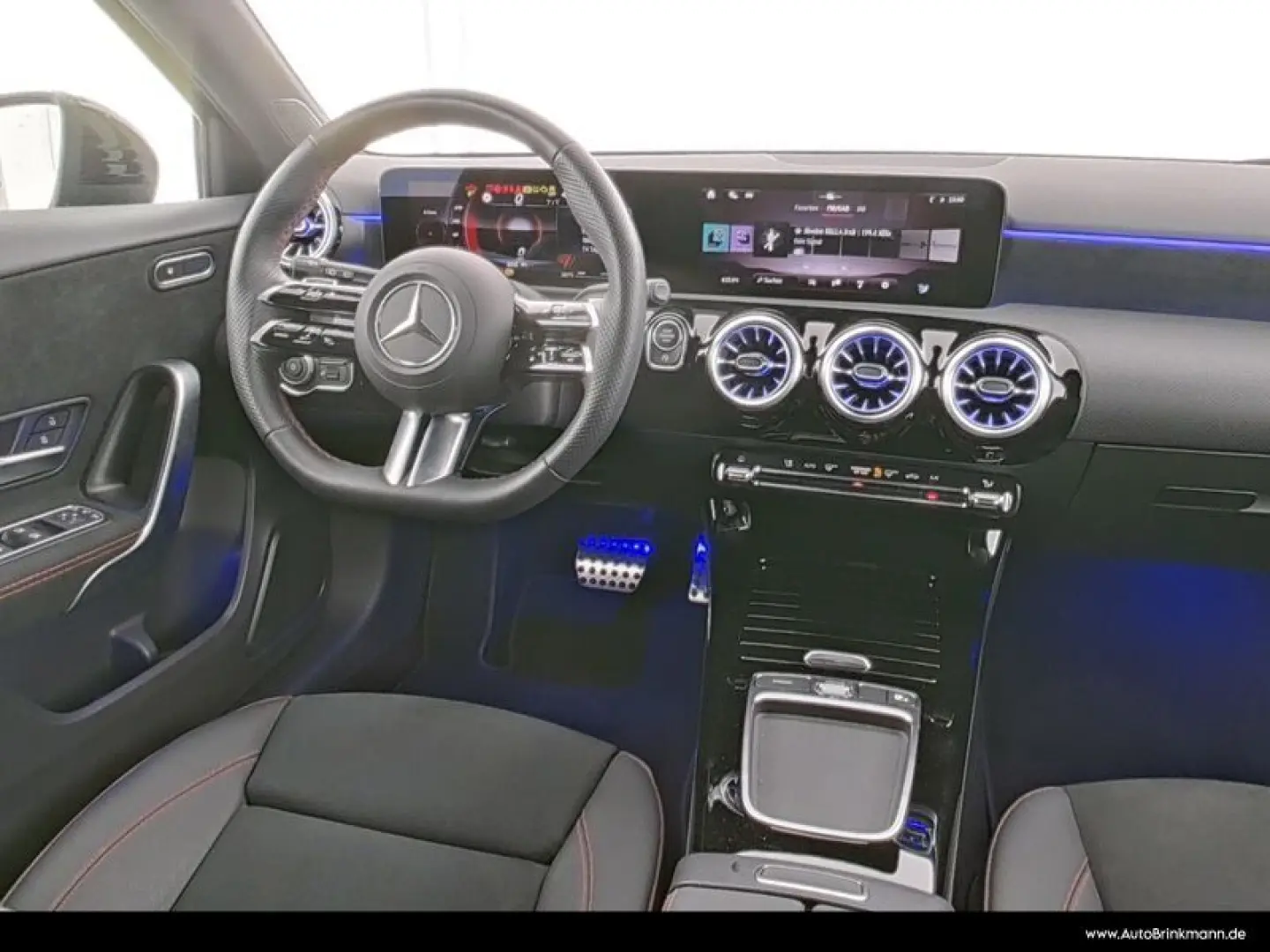 A 200 AMG-LINE+/NIGHT/LED/KAMERA/MBUX-PREMIUMSHZ