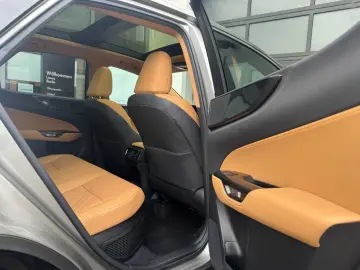 NX350h Executive Line * E-Four * Leder * Panoram