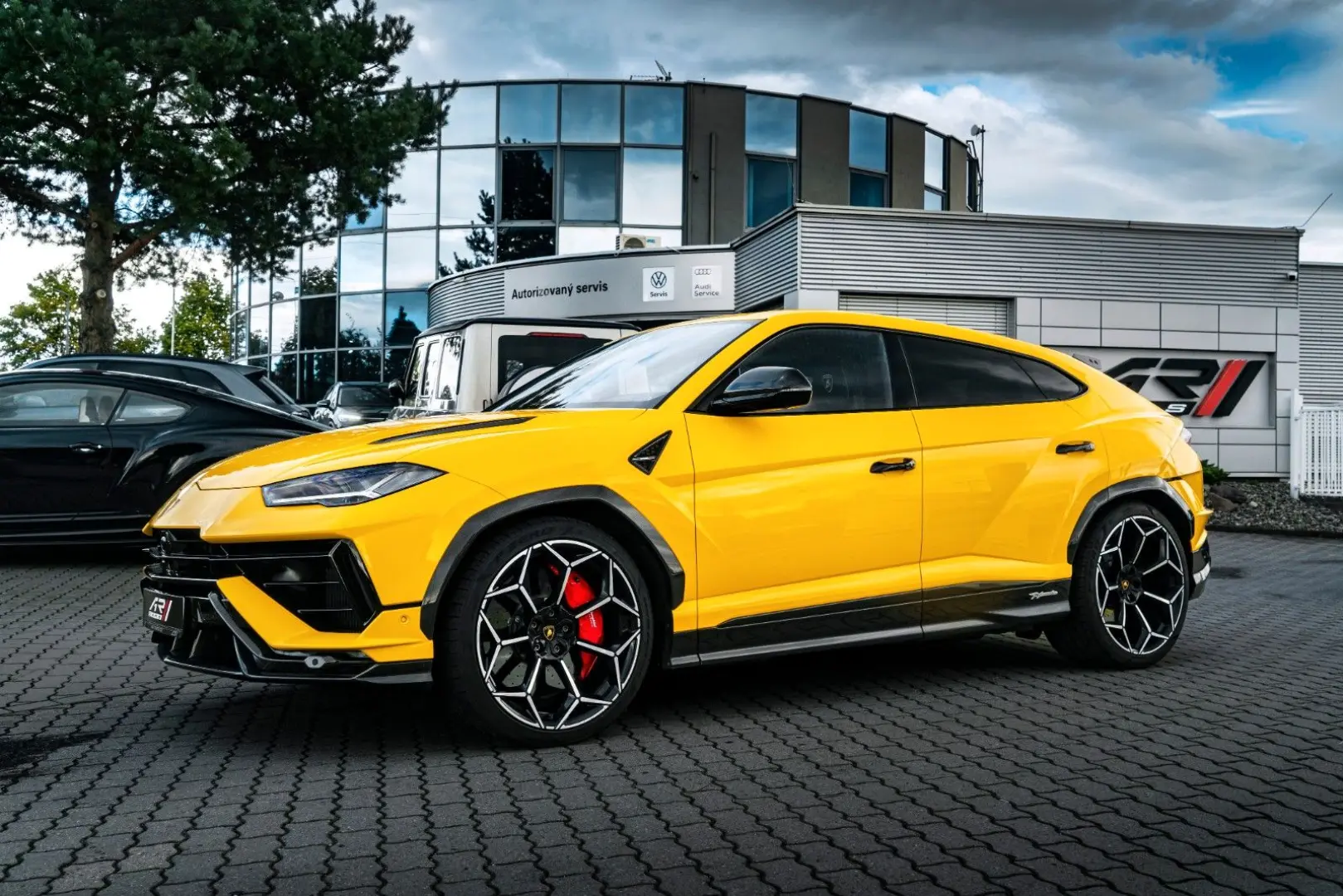 Urus 4.0 V8 Performante*Keramik*Carbon*Pano