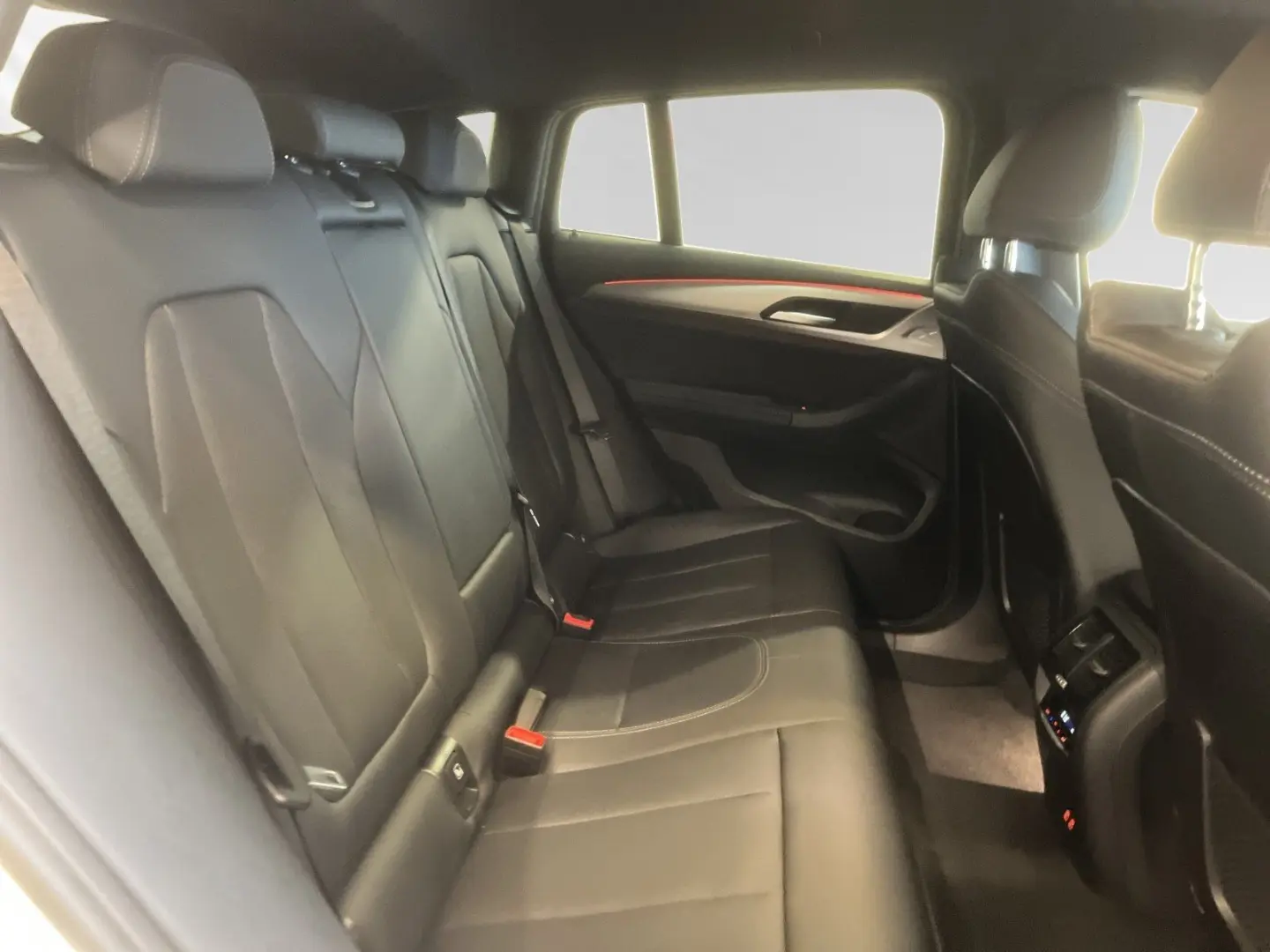 X4 xDrive20i M Sportpaket|HiFi|ParkingAss.|19