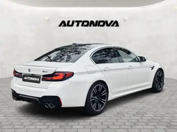 BMW M5 xDrive Carbon /LASER /HUD /B&W /ACC /