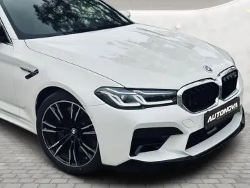 BMW M5 xDrive Carbon /LASER /HUD /B&W /ACC /
