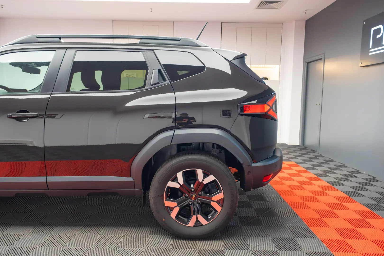 Dacia Duster - Echipare Extreme - Hybrid