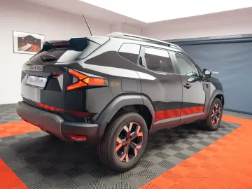 Dacia Duster - Echipare Extreme - Hybrid