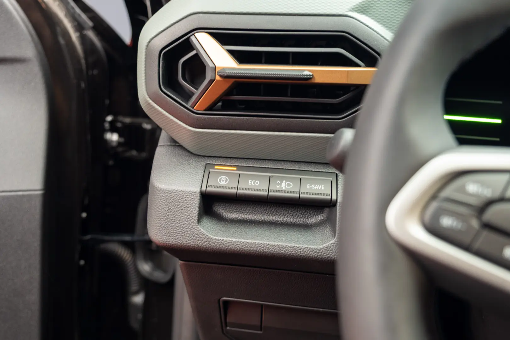 Dacia Duster - Echipare Extreme - Hybrid