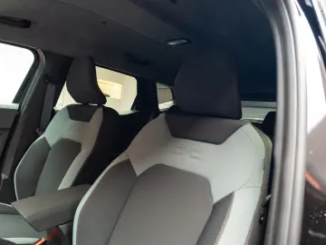 Dacia Duster - Echipare Extreme - Hybrid