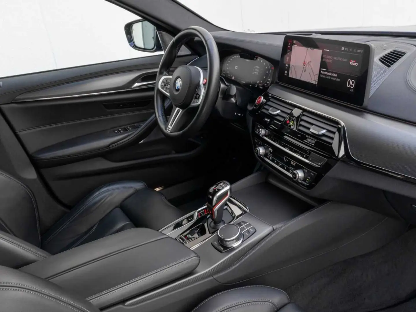BMW M5 Competition DriversPack/B&W/Laser