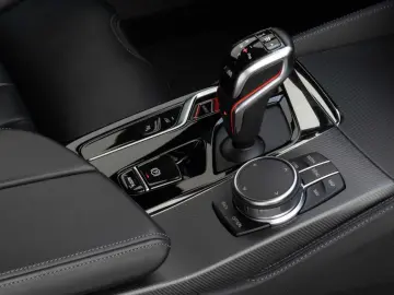 BMW M5 Competition DriversPack/B&W/Laser