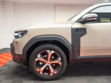 Dacia Duster - Echipare Journey - Hybrid