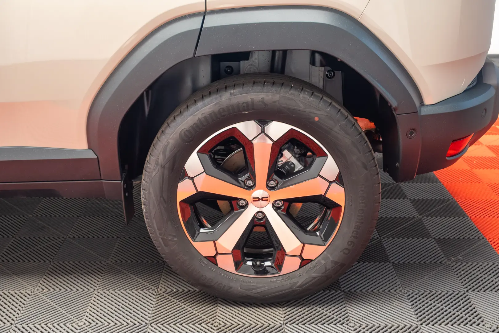 Dacia Duster - Echipare Journey - Hybrid