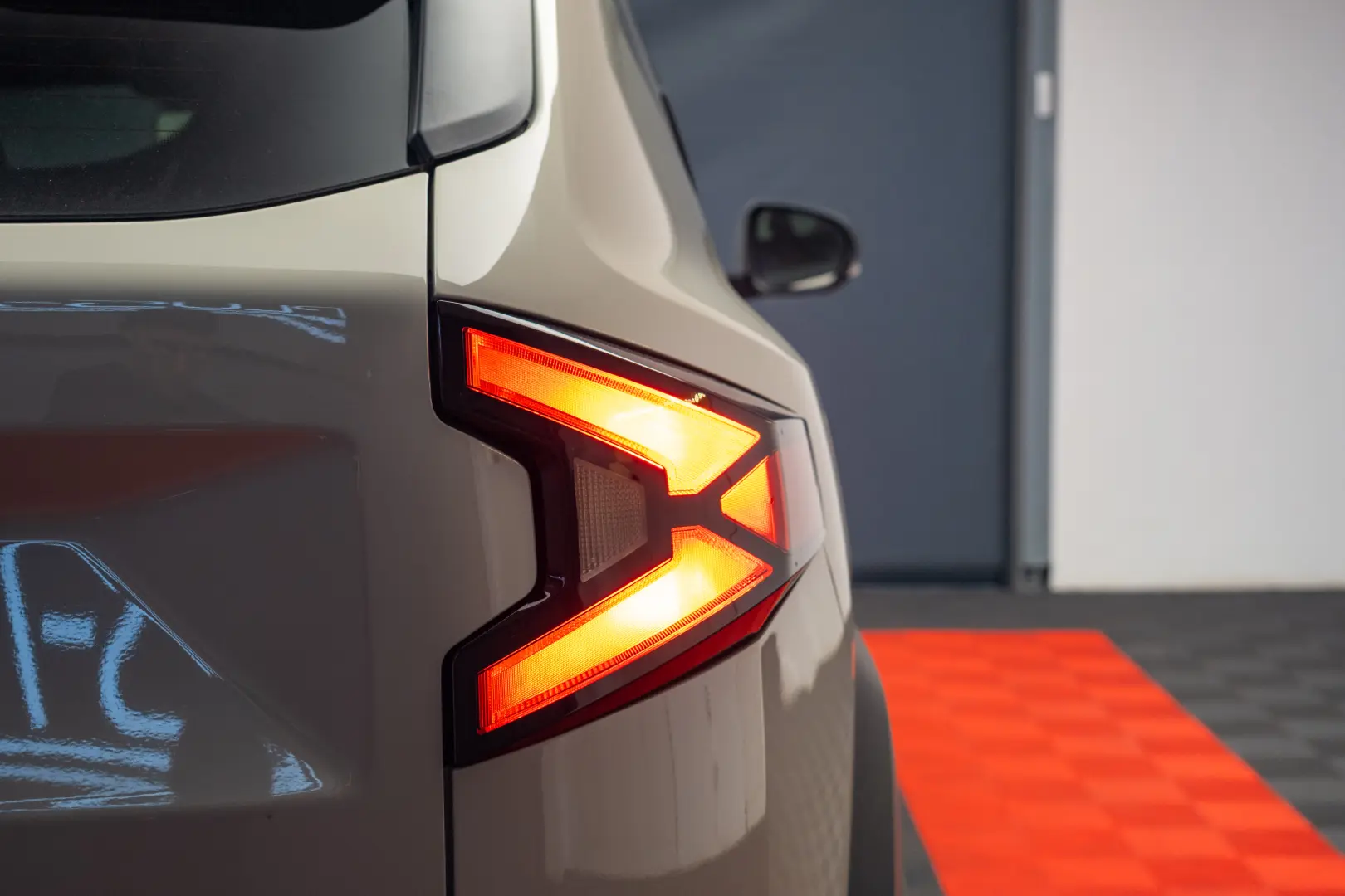 Dacia Duster - Echipare Journey - Hybrid