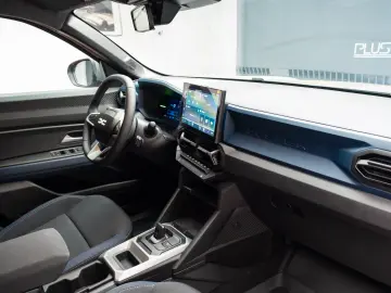Dacia Duster - Echipare Journey - Hybrid