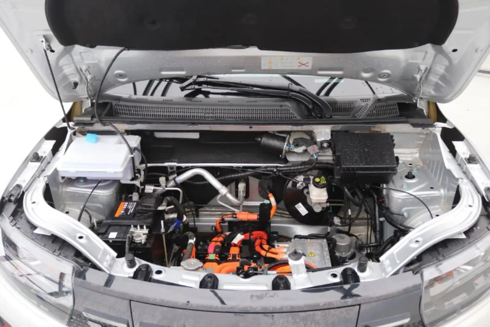 DACIA SPRING BEV 27kWh Cargo Auto