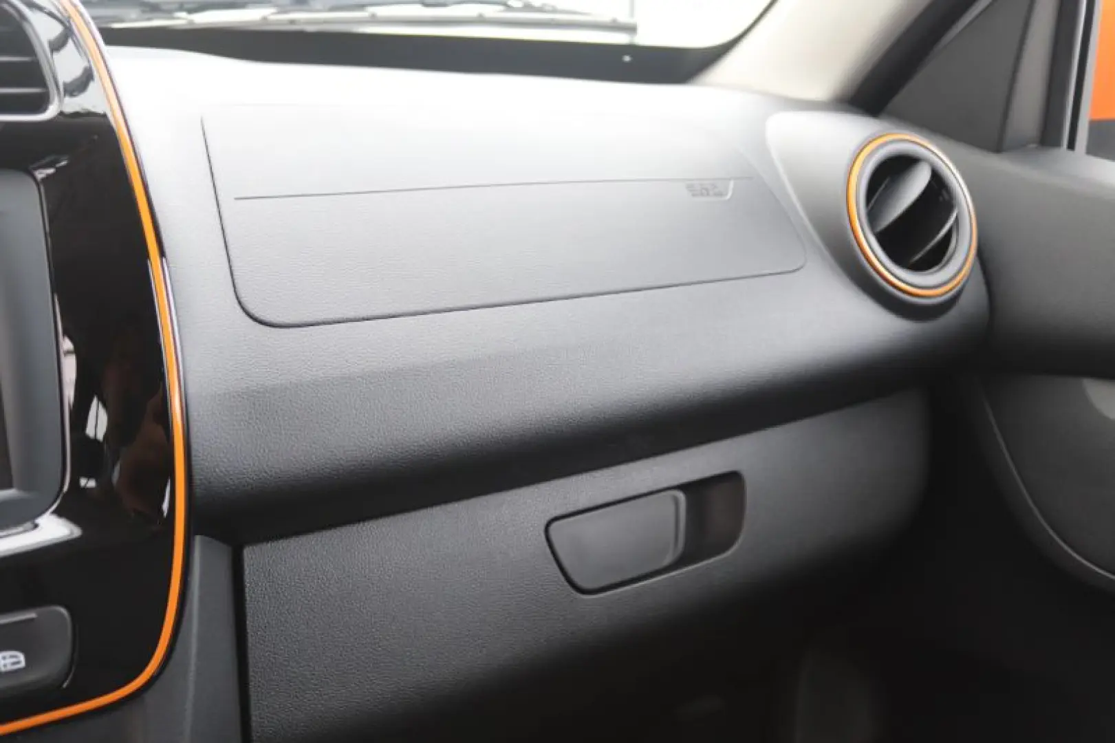 DACIA SPRING BEV 27kWh Cargo Auto