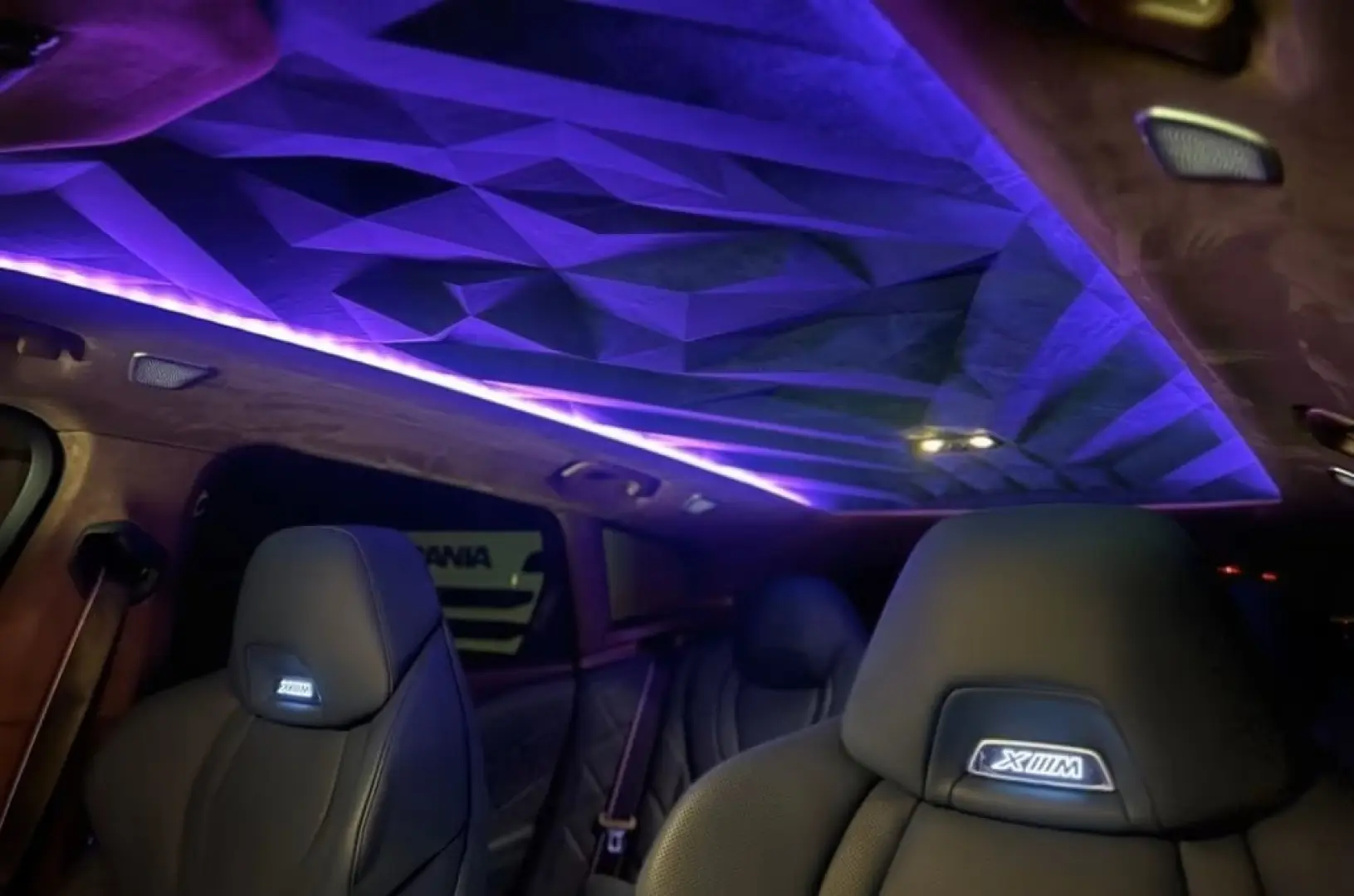 BMW XM V8 LederDeepLagoon!