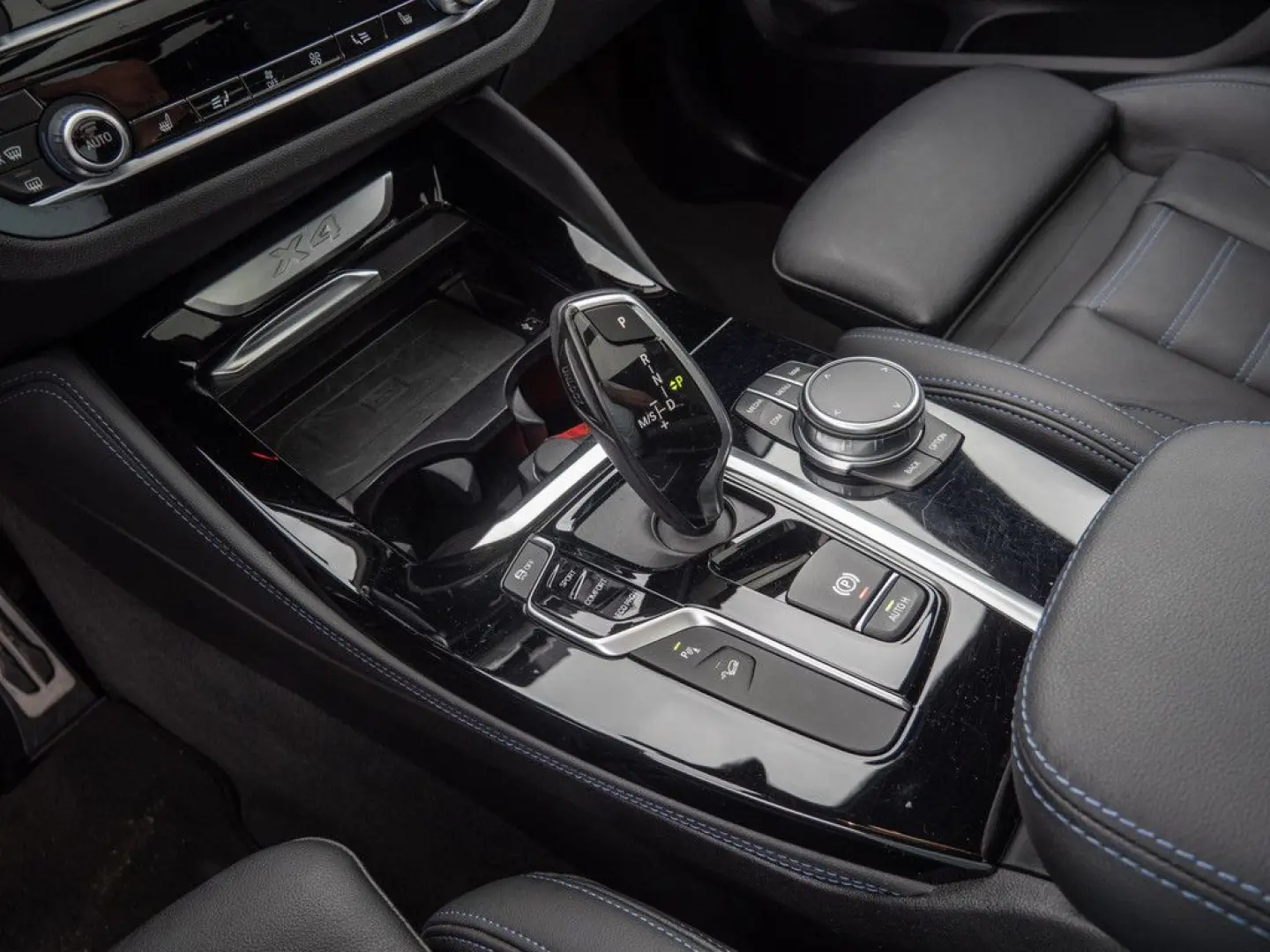 X4 xDrive 30i M-Sport PANO+STANDHZG+HUD+H/K+LEDE