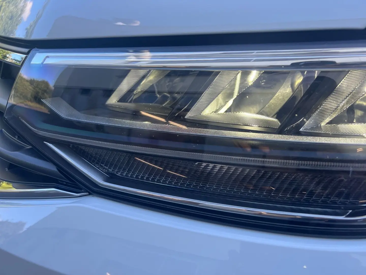 Tiguan Life AHK*STANDHEIZ*LED*RFK*PDC*LM AHK