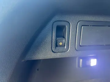 Tiguan Life AHK*STANDHEIZ*LED*RFK*PDC*LM AHK