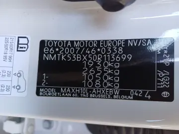 Toyota C-HR 2,0 Hybrid C-LUB CVT