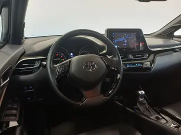 Toyota C-HR 2,0 Hybrid C-LUB CVT