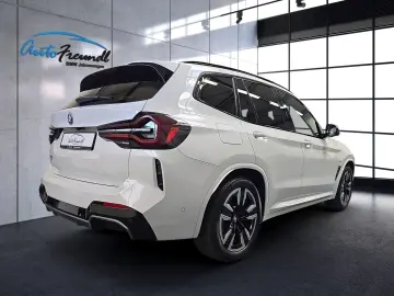 BMW iX3 M Sport *Pano*Shadow Line*