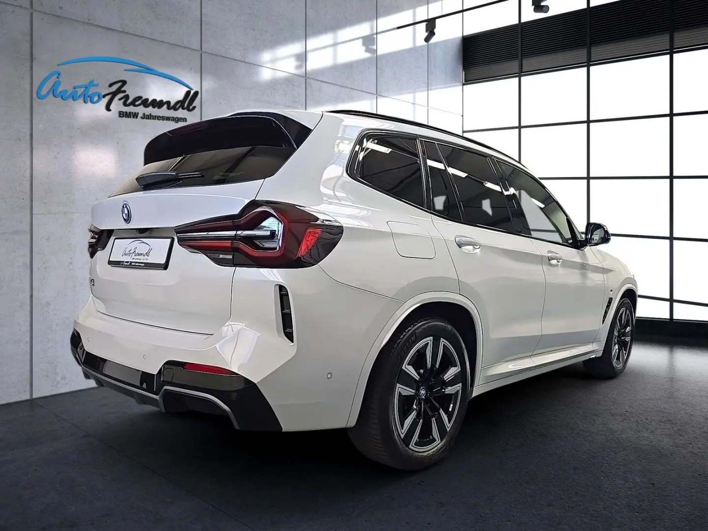 BMW iX3 M Sport *Pano*Shadow Line*