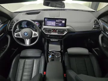 BMW iX3 M Sport *Pano*Shadow Line*