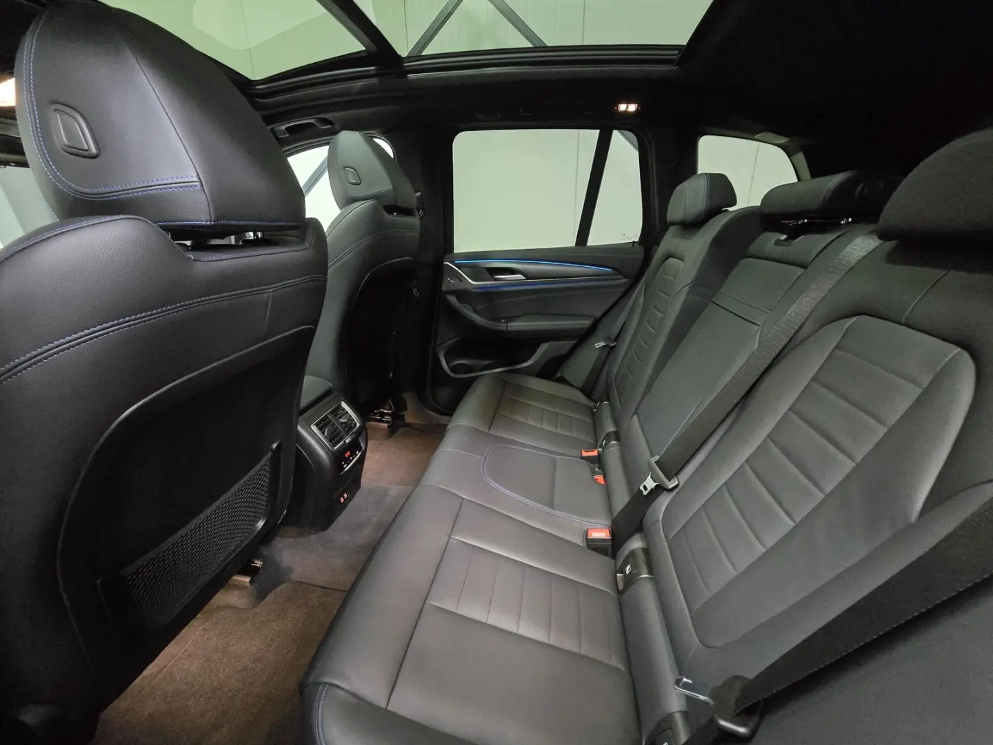 BMW iX3 M Sport *Pano*Shadow Line*