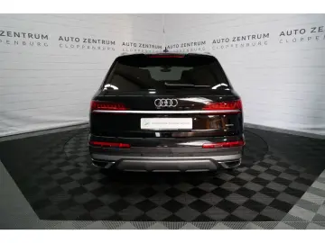 Q7 50 TDI S line  Pano+Matrix+ACC+HuD+S-Sitz+7-S
