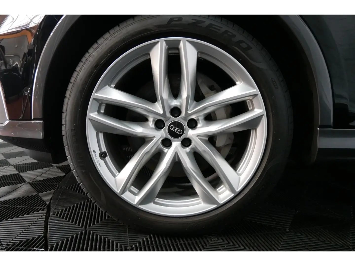 Q7 50 TDI S line  Pano+Matrix+ACC+HuD+S-Sitz+7-S
