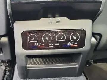 BMW  i5  M60 M-SportPRO+Head-Up+B&W-Sound+Pano