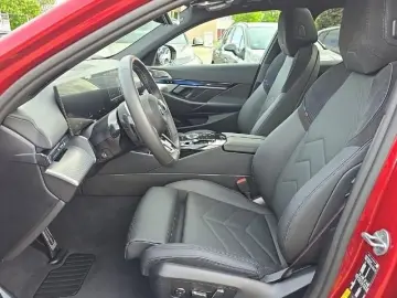 BMW  i5  M60 M-SportPRO+Head-Up+B&W-Sound+Pano